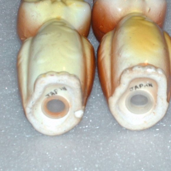 Vintage porcelain owl salt & pepper shaker set - Picture 7 of 8